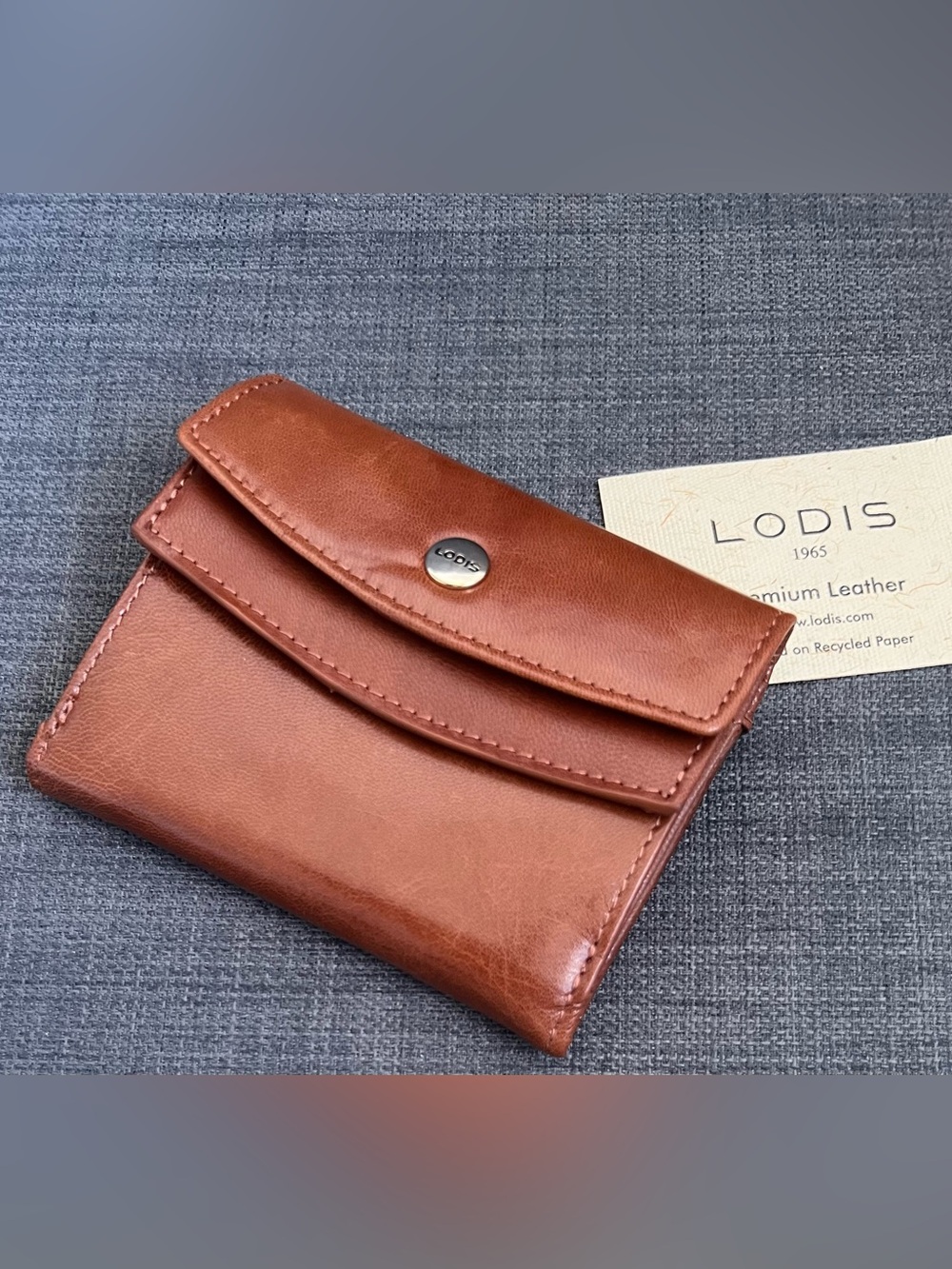 NWT LODIS RFID WALLET CASE ORGANIZER CARDHOLDER GENUINE LEATHER